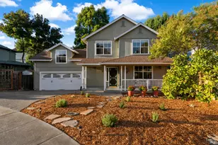 949 McNear Ave, Petaluma, CA 94952 - Photo 1