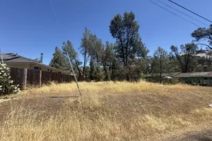 2925 Wolf Creek Rd, Clearlake Oaks, CA 95423 - Photo 1