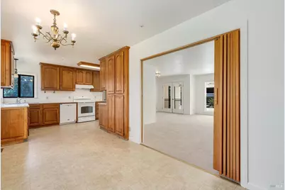 303 Ashlar Drive, Napa, CA 94558 - Photo 7