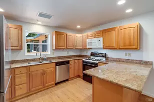 303 Ashlar Dr, Napa, CA 94558 - Photo 37