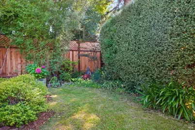 39 Orchard Way, Novato, CA 94947 - Photo 27