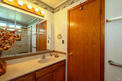 9492 Lakewood Drive, Windsor, CA 95492 - Photo 17