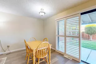 1702 Capistrano Dr, Petaluma, CA 94954 - Photo 17