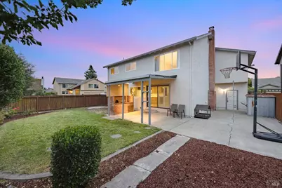 1702 Capistrano Drive, Petaluma, CA 94954 - Photo 47
