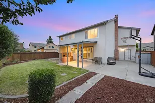 1702 Capistrano Dr, Petaluma, CA 94954 - Photo 47