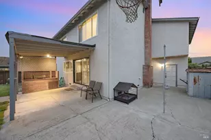 1702 Capistrano Dr, Petaluma, CA 94954 - Photo 51