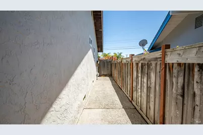 31 Briarwood Drive, San Rafael, CA 94901 - Photo 39