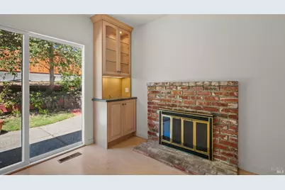 31 Briarwood Drive, San Rafael, CA 94901 - Photo 17