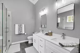 718 W K St, Benicia, CA 94510 - Photo 37