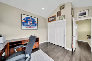 718 W K St, Benicia, CA 94510 - Photo 27