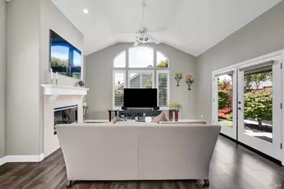 718 West K Street, Benicia, CA 94510 - Photo 39