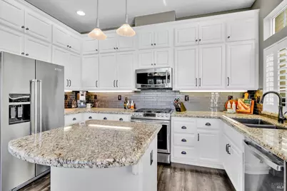 718 West K Street, Benicia, CA 94510 - Photo 13