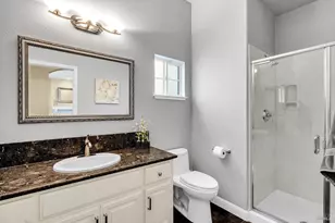 718 W K St, Benicia, CA 94510 - Photo 25