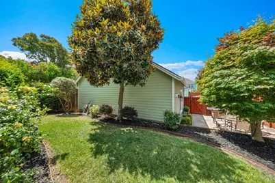 718 West K Street, Benicia, CA 94510 - Photo 43