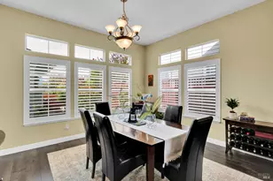 718 W K St, Benicia, CA 94510 - Photo 23