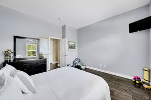 718 W K St, Benicia, CA 94510 - Photo 23
