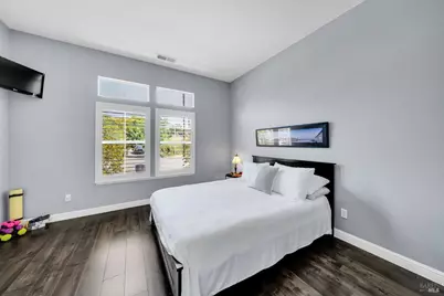 718 West K Street, Benicia, CA 94510 - Photo 21