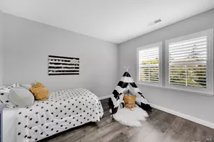 718 W K St, Benicia, CA 94510 - Photo 39