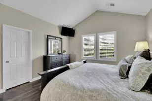 718 W K St, Benicia, CA 94510 - Photo 33