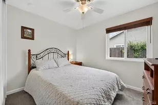 453 Shannon Dr, Vacaville, CA 95688 - Photo 13