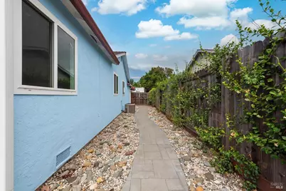 453 Shannon Drive, Vacaville, CA 95688 - Photo 29
