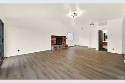 143 Creekview Drive, Vallejo, CA 94591 - Photo 7