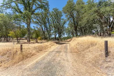 1760 Deerwood Drive, Ukiah, CA 95482 - Photo 5