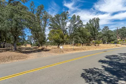 1760 Deerwood Drive, Ukiah, CA 95482 - Photo 3
