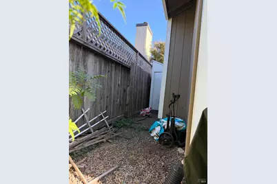 2015 Jackrabbit Court, Santa Rosa, CA 95403 - Photo 19