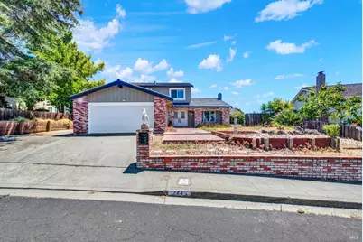 244 Baker Street, Benicia, CA 94510 - Photo 5
