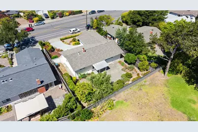2510 Las Gallinas Avenue, San Rafael, CA 94903 - Photo 39