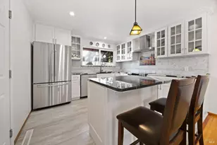 2510 Las Gallinas Ave, San Rafael, CA 94903 - Photo 11