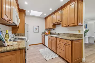 1140 Grove Circle, Benicia, CA 94510 - Photo 13