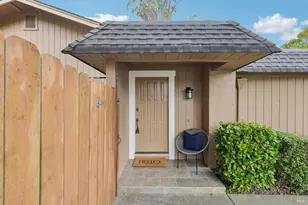 1140 Grove Cir, Benicia, CA 94510 - Photo 5