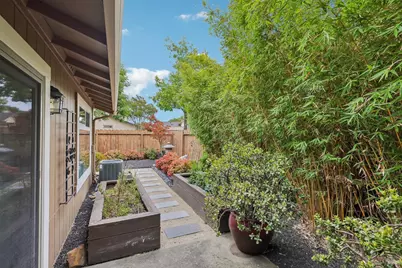 1140 Grove Circle, Benicia, CA 94510 - Photo 29