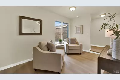 2819 Sundown Circle, Fairfield, CA 94533 - Photo 9