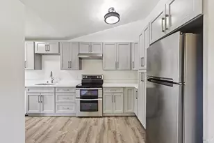 1652 Voorhees Cir, Saint Helena, CA 94574 - Photo 11
