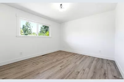 412 Calle Del Caballo Street, Fairfield, CA 94534 - Photo 27