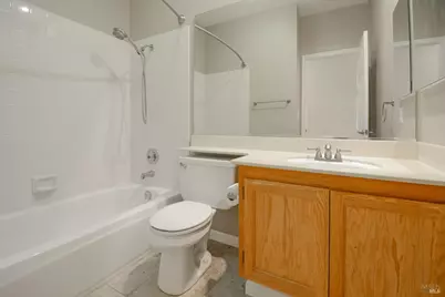 613 Edenderry Drive, Vacaville, CA 95688 - Photo 31