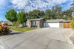 3437 Sol Ln, Ukiah, CA 95482 - Photo 1