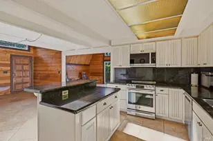 6486 Dry Creek Rd, Napa, CA 94558 - Photo 13