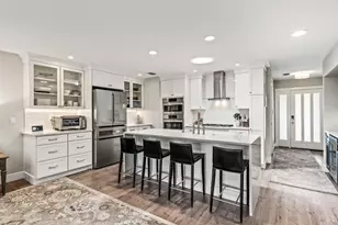 135 Vineyard Cir, Yountville, CA 94599 - Photo 11
