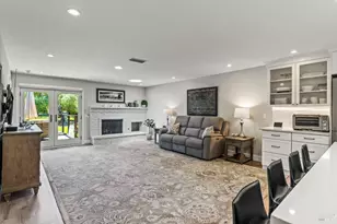 135 Vineyard Cir, Yountville, CA 94599 - Photo 15