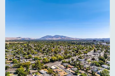 3037 Bertram Court, Concord, CA 94520 - Photo 47