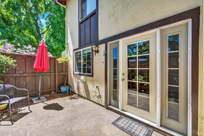 113 Fairoaks Drive, Vacaville, CA 95688 - Photo 43