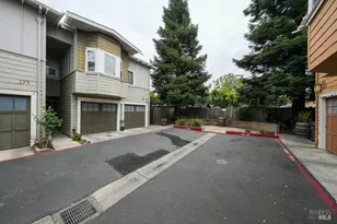 176 Valley Oak Dr, Napa, CA 94558 - Photo 61