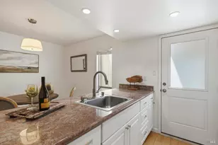 245 Roundtree Way, San Rafael, CA 94903 - Photo 11
