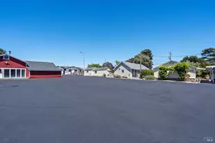720 Liberty Rd, Petaluma, CA 94952 - Photo 35