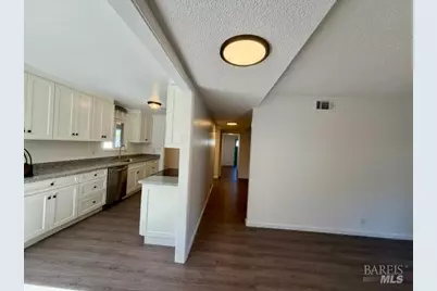 387 Tulip Street, Fairfield, CA 94533 - Photo 7