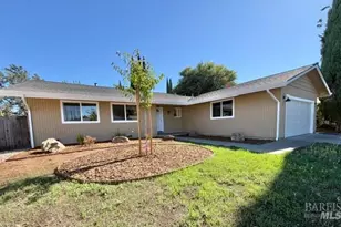 387 Tulip St, Fairfield, CA 94533 - Photo 1